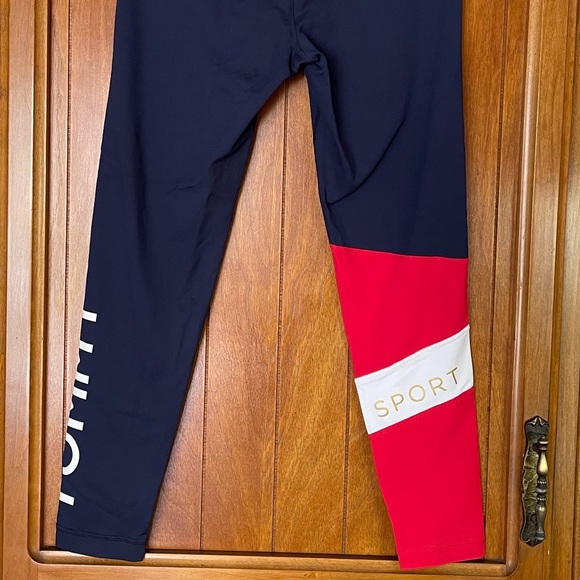 ✨HP✨ LADIES “TOMMY HILFIGER” SPORT RED, WHITE & BLUE LEGGINGS…SIZE PETITE/SMALL - Picture 4 of 5